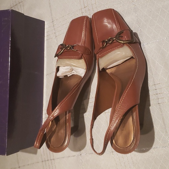 Enzo Angiolini NEW Closed Toe Slingback Stiletto Heels Pump Leather Women's 9.5 - Picture 6 of 17